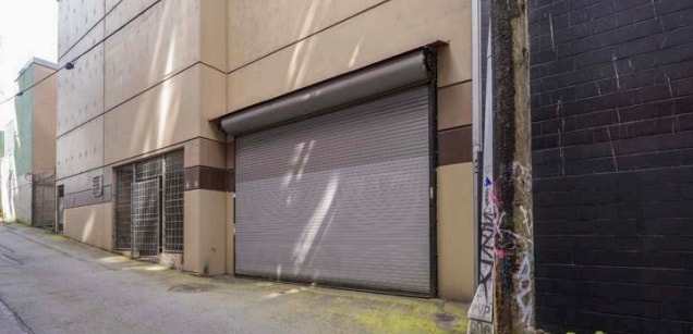 920 & 932 Cordova Street portfolio of 2 properties for sale on LoopNet.ca - Building Photo - Image 3 of 4