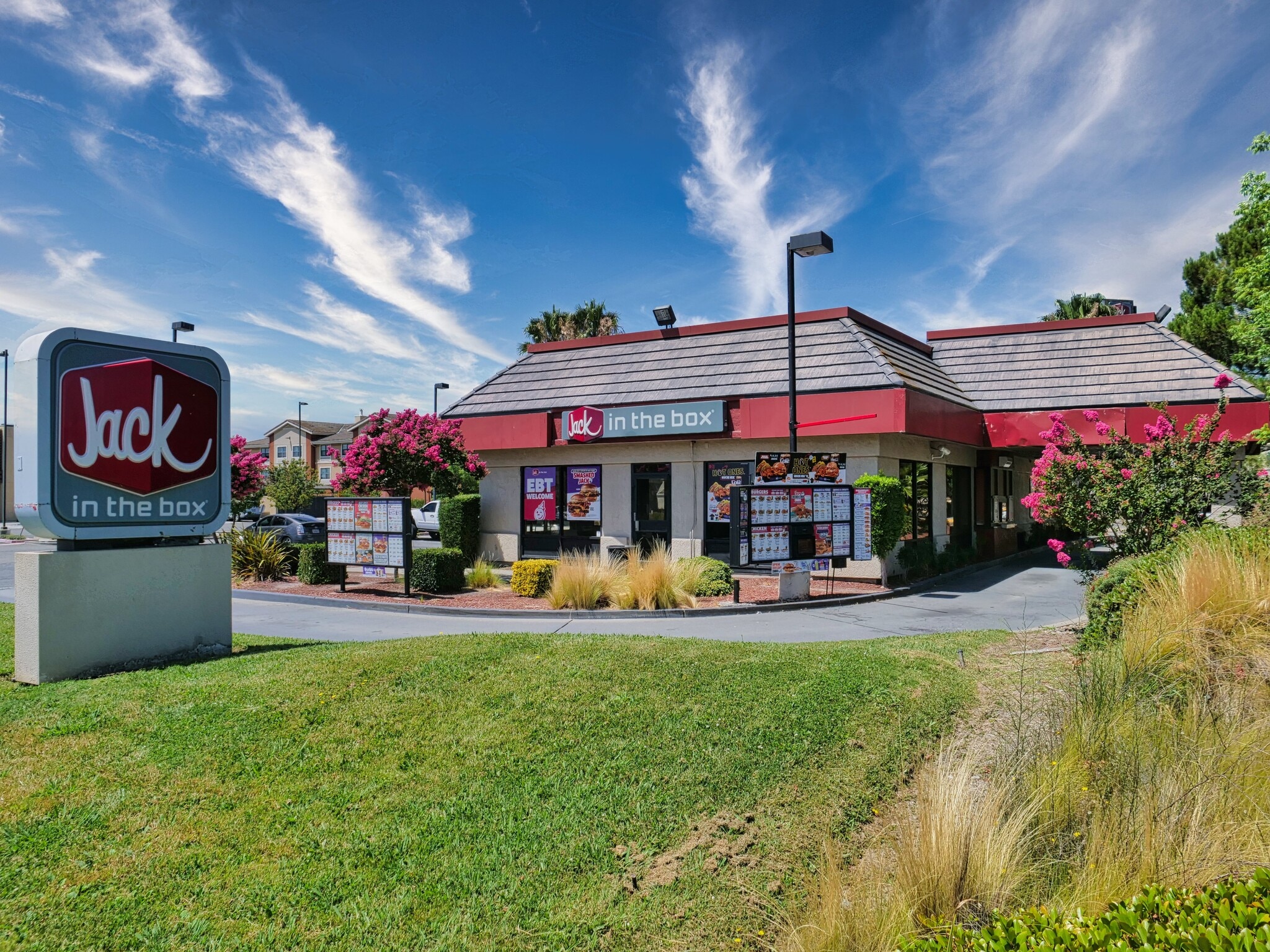 1130 Leisure Town Rd, Vacaville, CA for sale Primary Photo- Image 1 of 14