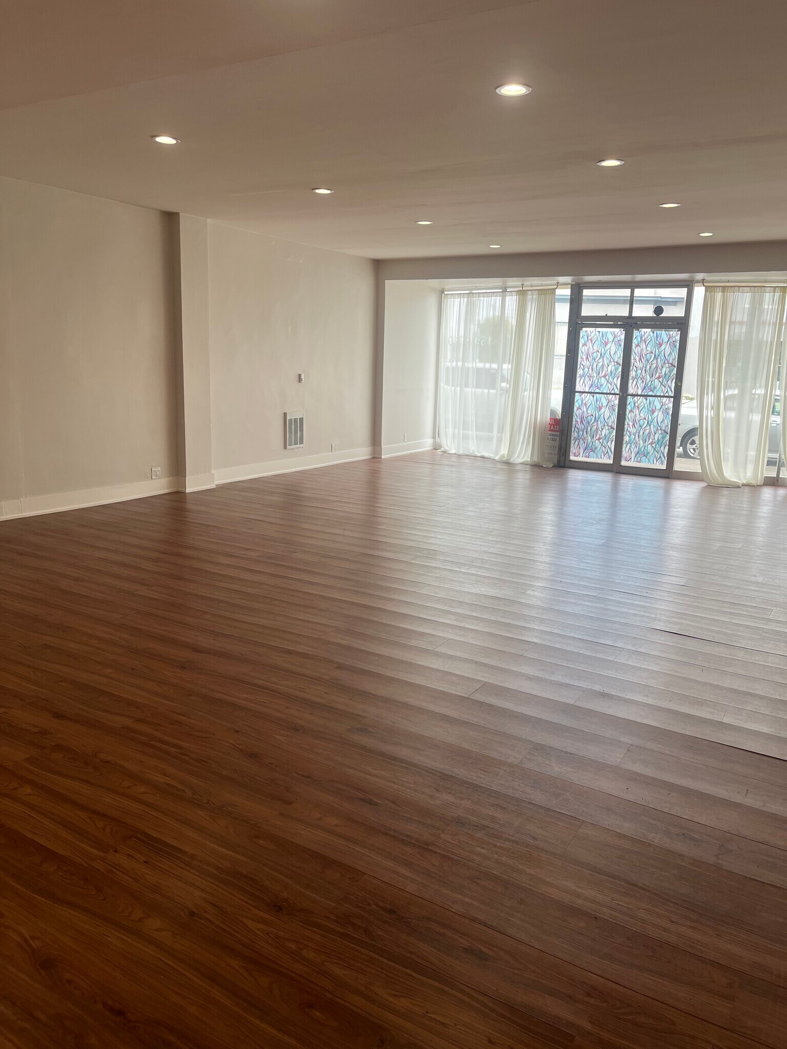 5805 Mission St, San Francisco, CA for lease Building Photo- Image 1 of 9