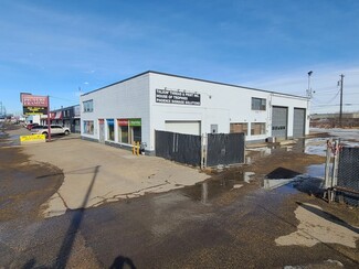 Plus de détails pour 5735 Gateway Blvd NW, Edmonton, AB - Local d'activités à louer