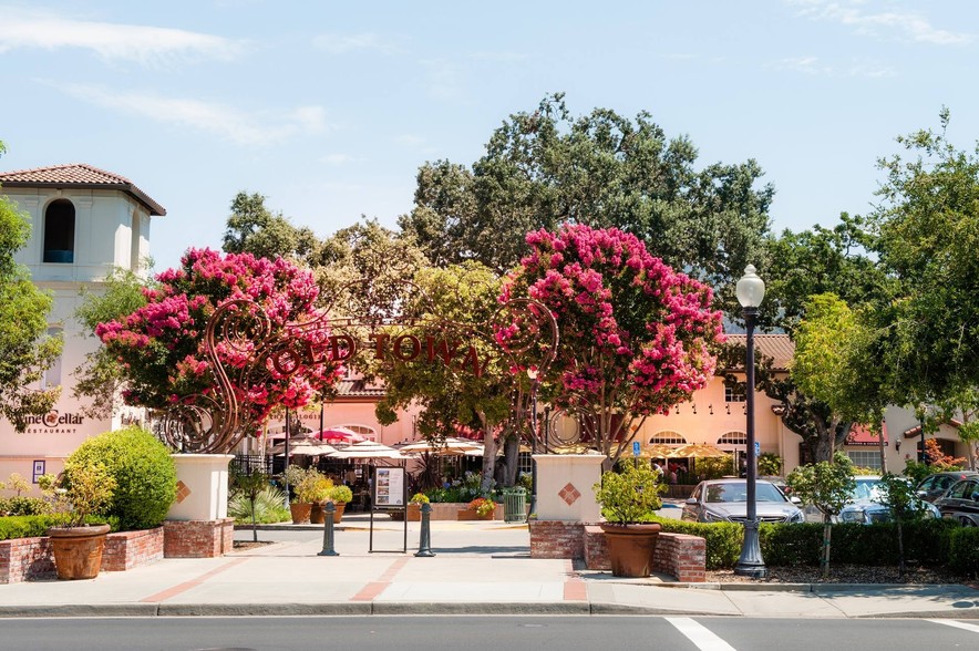 23-50 University Ave, Los Gatos, CA for lease - Building Photo - Image 1 of 1