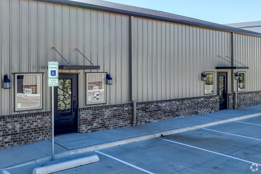 3265 N McDonald St, McKinney, TX for lease - Building Photo - Image 3 of 7