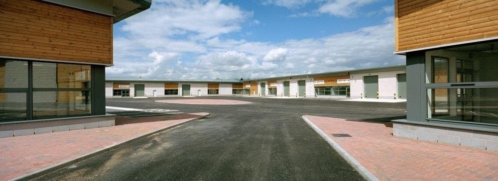 Feus Rd, Auchterarder à louer Photo du bâtiment- Image 1 de 2