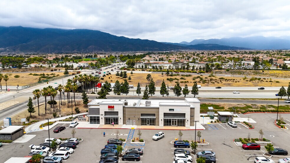 16138-16164 S Highland Ave, Fontana, CA for sale - Building Photo - Image 2 of 12