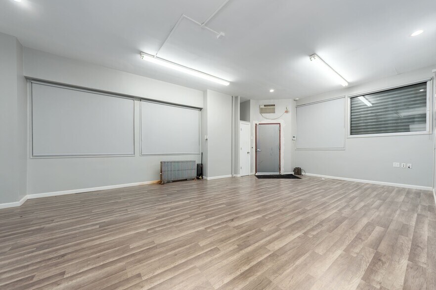278 Albany Ave, Brooklyn, NY à louer - Photo du bâtiment - Image 2 de 12