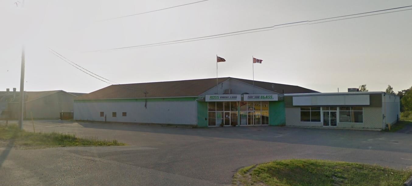 7 Mall Dr, Parry Sound, ON à vendre Photo principale- Image 1 de 1