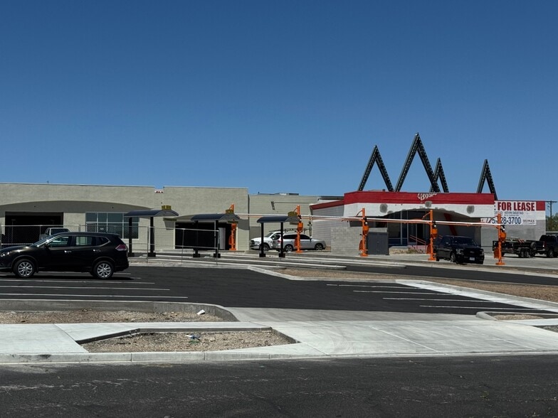 1201 Stardust St, Reno, NV for sale - Building Photo - Image 3 of 19