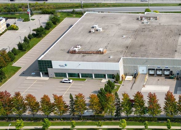 2400 Skymark Ave, Mississauga, ON for lease - Aerial - Image 2 of 3