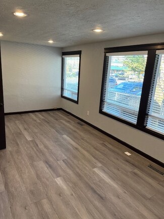 More details for 30250 SW Parkway Ave, Wilsonville, OR - Office/Medical for Lease