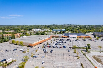 9124-9200 N Green Bay Ave, Brown Deer, WI - Aérien Vue de la carte - Image1