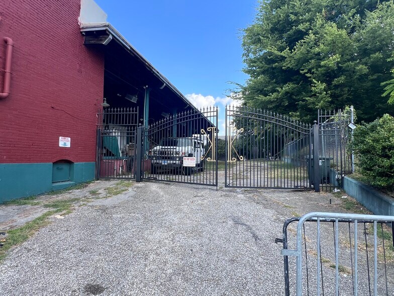 36 E Ge Patterson Ave, Memphis, TN à vendre - Photo du bâtiment - Image 3 de 10