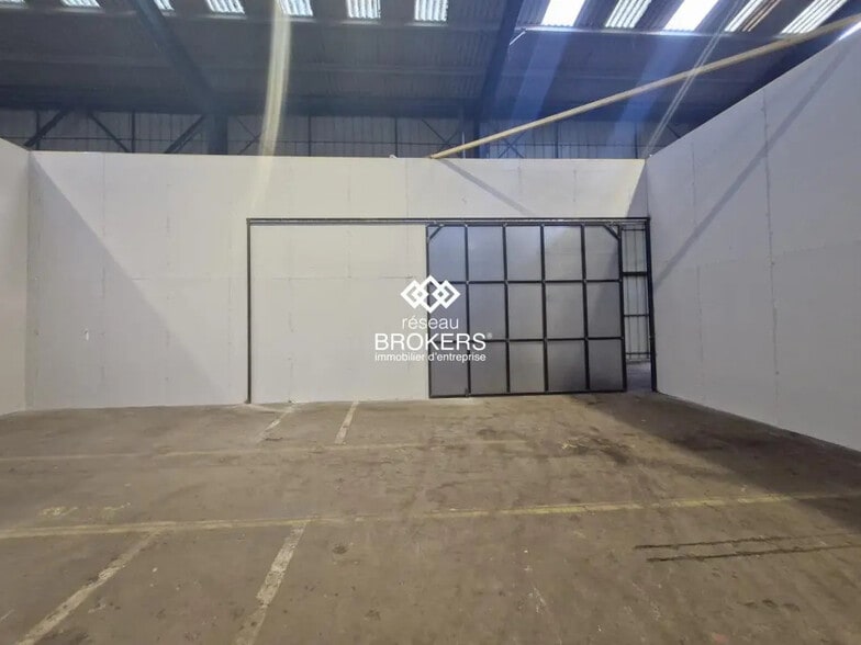 Industriel dans Mitry-Mory à louer - Photo intérieure - Image 2 de 5