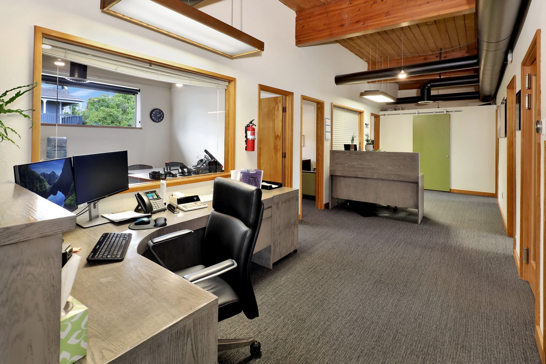 1215 W Holly St, Bellingham, WA à vendre Photo du bâtiment- Image 1 de 27