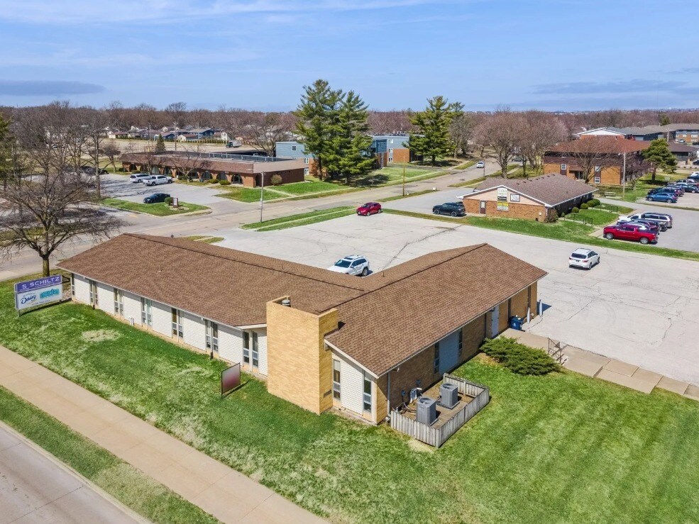 101 NE Trilein Dr, Ankeny, IA à louer Photo du bâtiment- Image 1 de 9