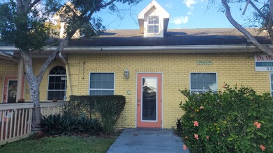 1565 Sarno Rd, Melbourne, FL for lease Building Photo- Image 2 of 13