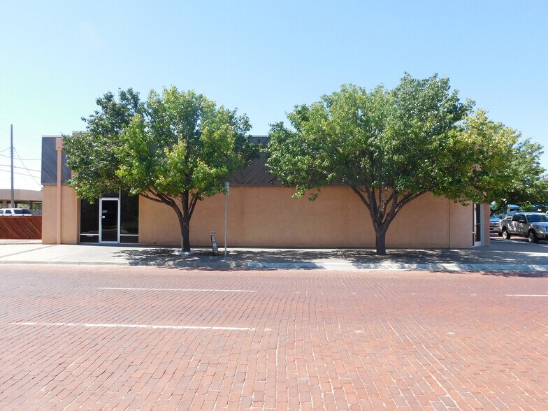 321 SW 7th Ave, Amarillo, TX à louer - Photo du bâtiment - Image 1 de 11