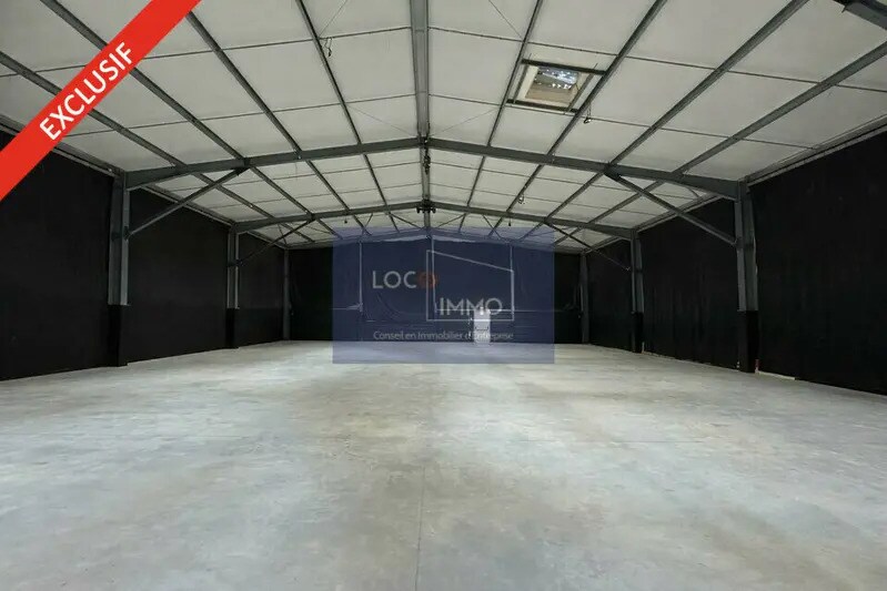 Industrial in Gradignan for lease Interior Photo- Image 1 of 6