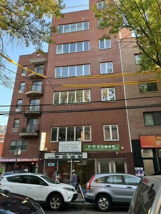 Plus de détails pour 13250 41st Ave, Flushing, NY - Multi-résidentiel à vendre