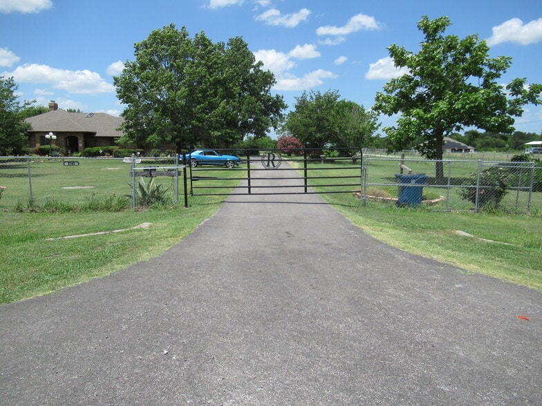 5792 FM 6, Josephine, TX for sale - Building Photo - Image 3 of 36
