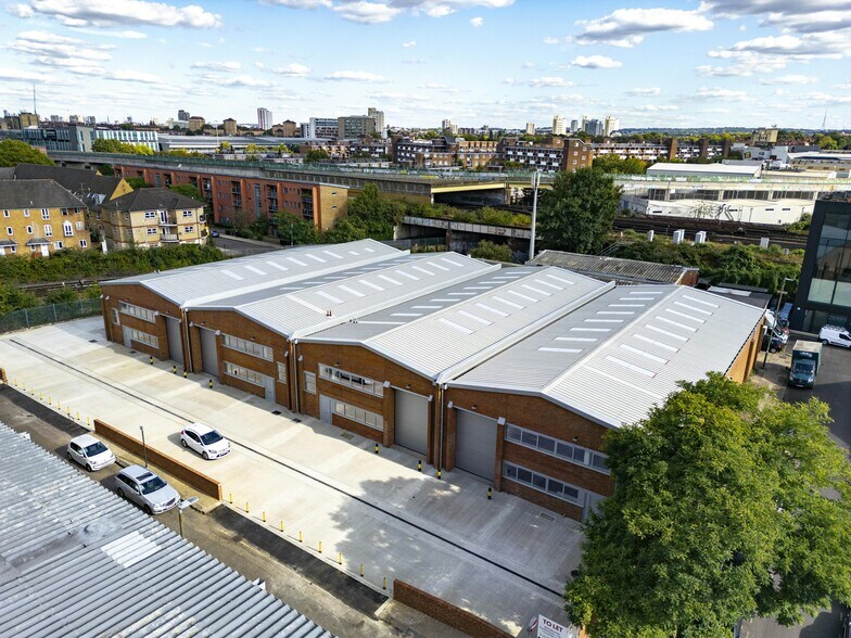 15 Havelock Ter, Londres à louer - Photo du bâtiment - Image 2 de 25