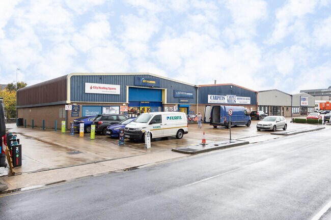Plus de détails pour Hart St, Maidstone - Industriel à louer