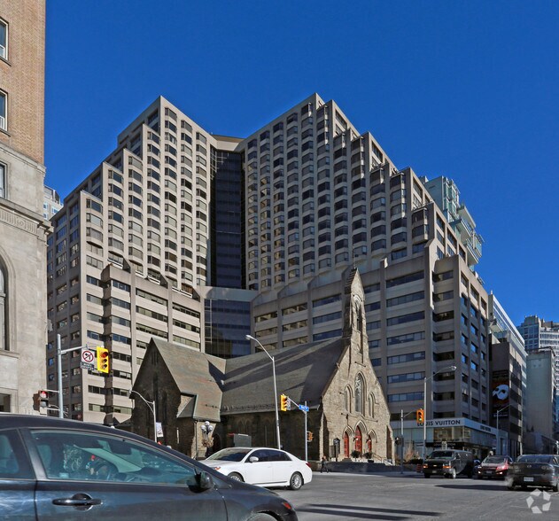 150 Bloor St W, Toronto, ON for lease - Building Photo - Image 1 of 2