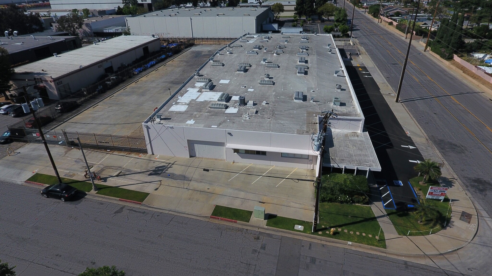 13821 Marquardt Ave, Santa Fe Springs, CA à louer Photo intérieure- Image 1 de 14