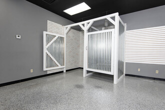 1501-1513 W State Highway J, Ozark, MO for lease Interior Photo- Image 2 of 8