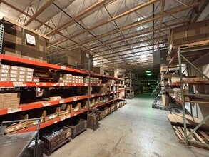 6920 SW 111th Ave, Beaverton, OR à vendre Photo intérieure- Image 1 de 9