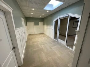 640 N Main St, North Salt Lake, UT à louer Photo intérieure- Image 1 de 16