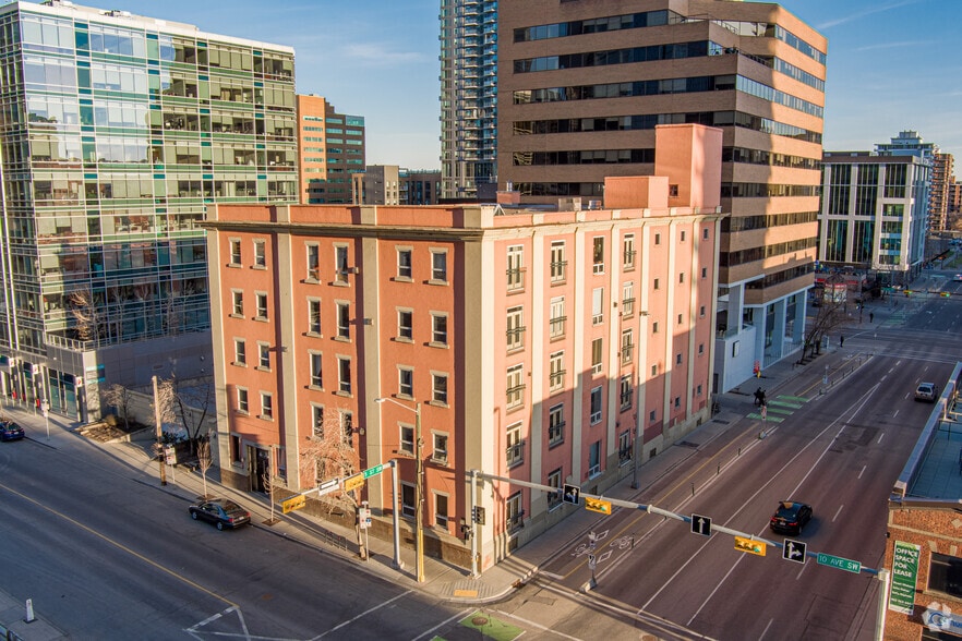 535 10th Ave SW, Calgary, AB for sale - Building Photo - Image 3 of 6