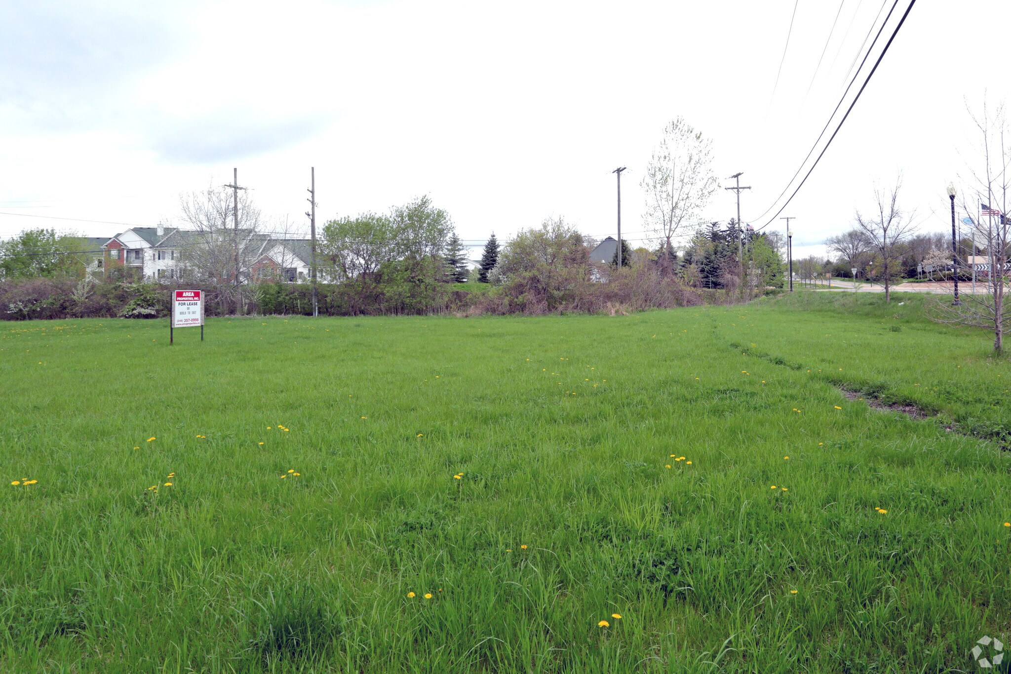57445 Grand River Ave, New Hudson, MI for lease Primary Photo- Image 1 of 4
