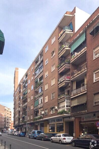 Calle Marqués Mirasol, 13, Talavera de la Reina, Toledo for sale - Primary Photo - Image 1 of 3