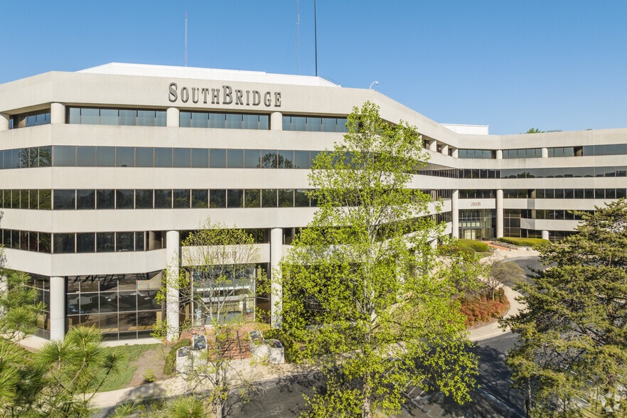2000-2100 SouthBridge Pky, Birmingham, AL for lease - Building Photo - Image 1 of 25