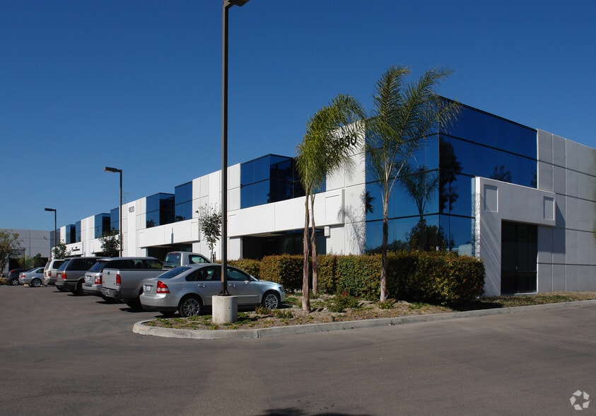 9830 Siempre Viva Rd, San Diego, CA for lease - Building Photo - Image 3 of 13