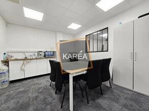 Bureau dans Serris à vendre Photo intérieure- Image 2 de 9