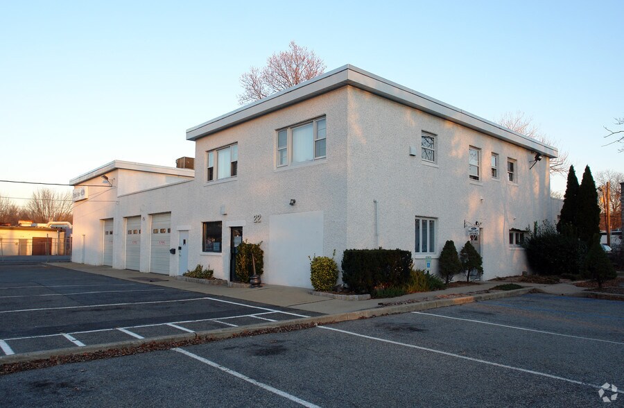 22 Jersey Ave, Tenafly, NJ à louer - Photo du bâtiment - Image 2 de 3