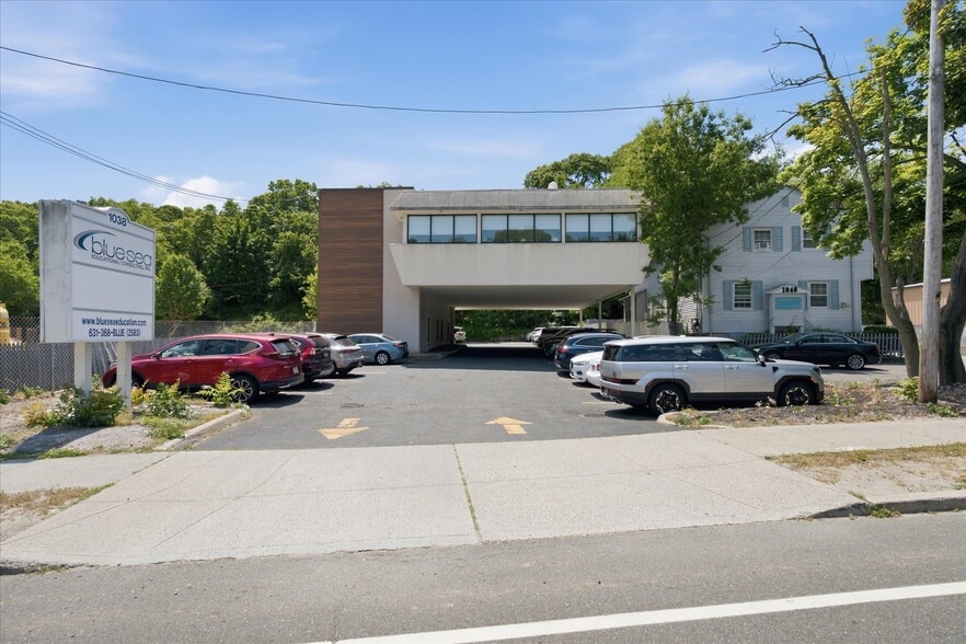 1038 West Jericho Tpke, Smithtown, NY for sale - Building Photo - Image 3 of 54