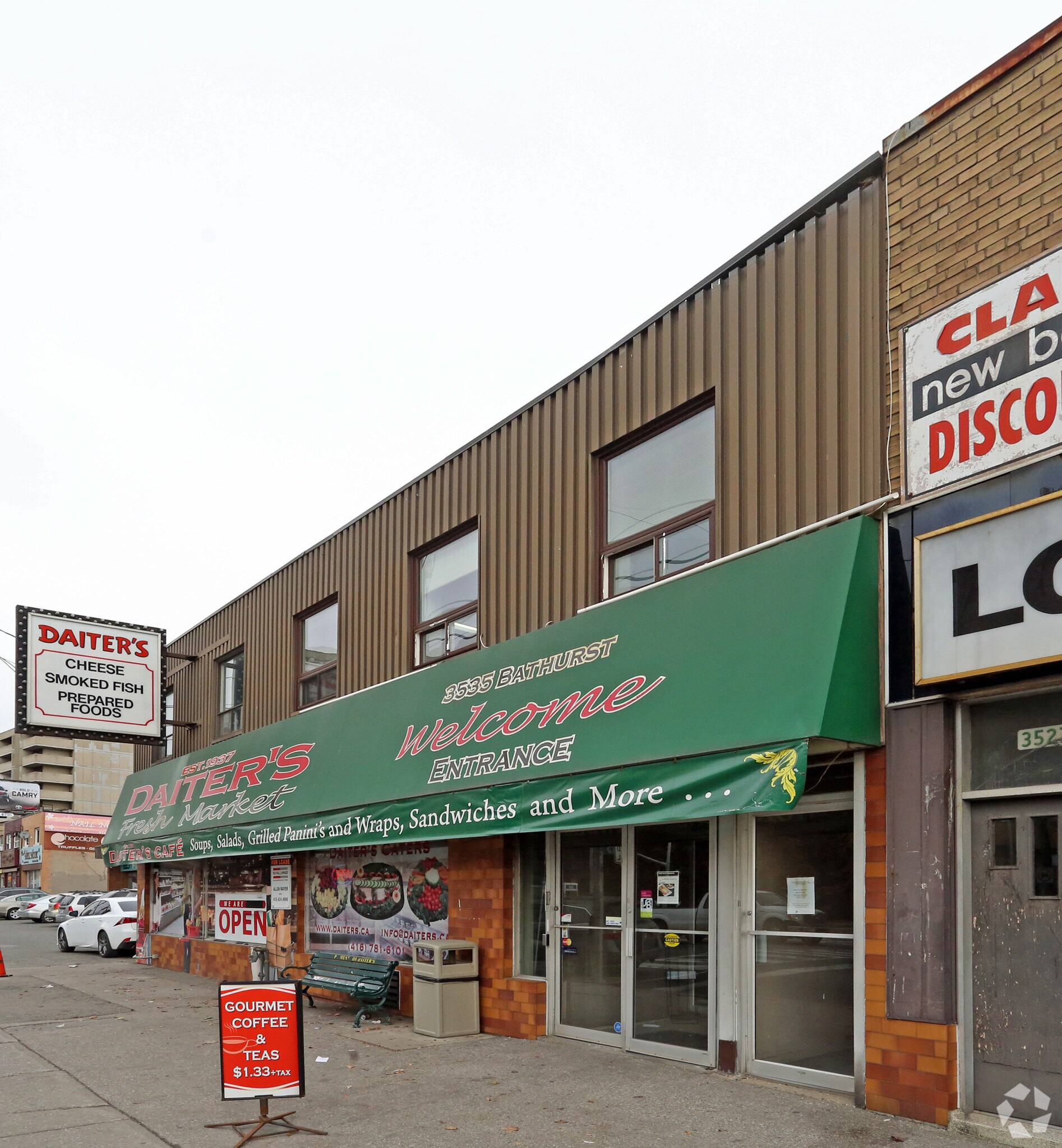 3535-3539 Bathurst St, Toronto, ON à vendre Photo principale- Image 1 de 1