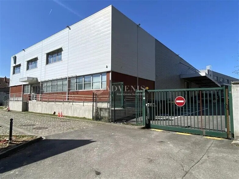 Office in Arcueil for lease - Building Photo - Image 1 of 12
