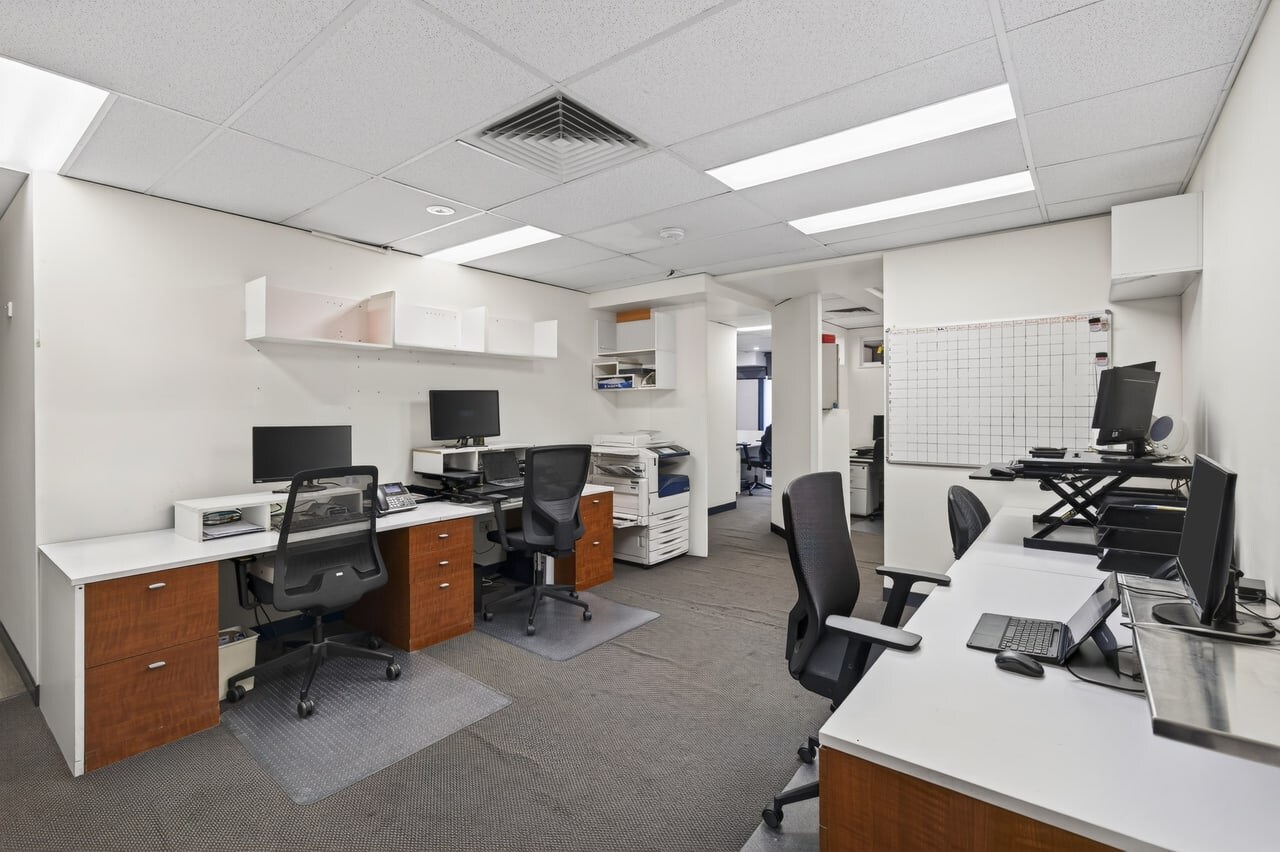18-20 Waterloo St, Narrabeen, NSW 2101 - Unit 2 - - Interior Photo - Image 1 of 3