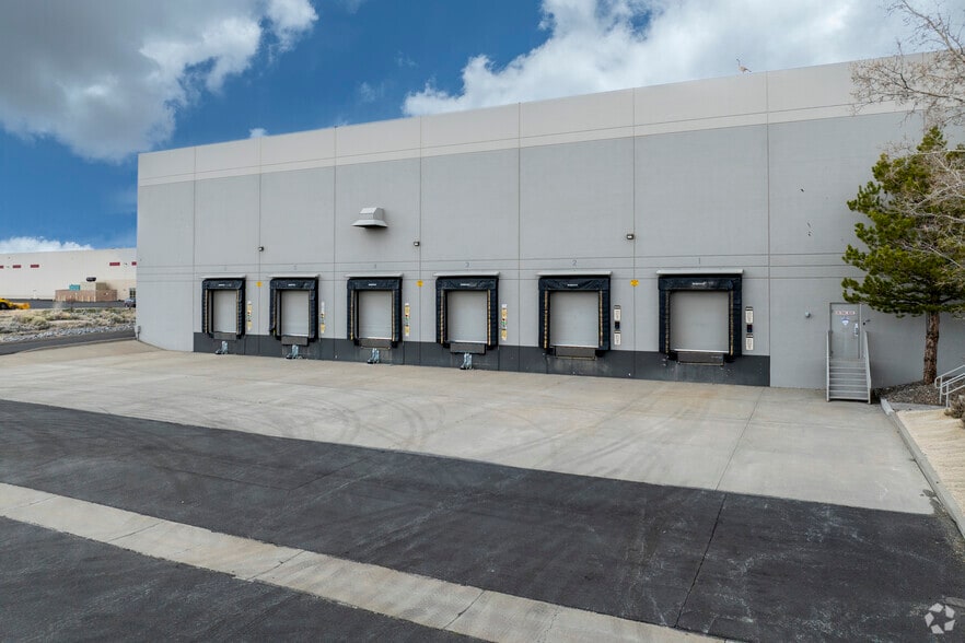 12755 Moya Blvd, Reno, NV for lease - Building Photo - Image 2 of 6