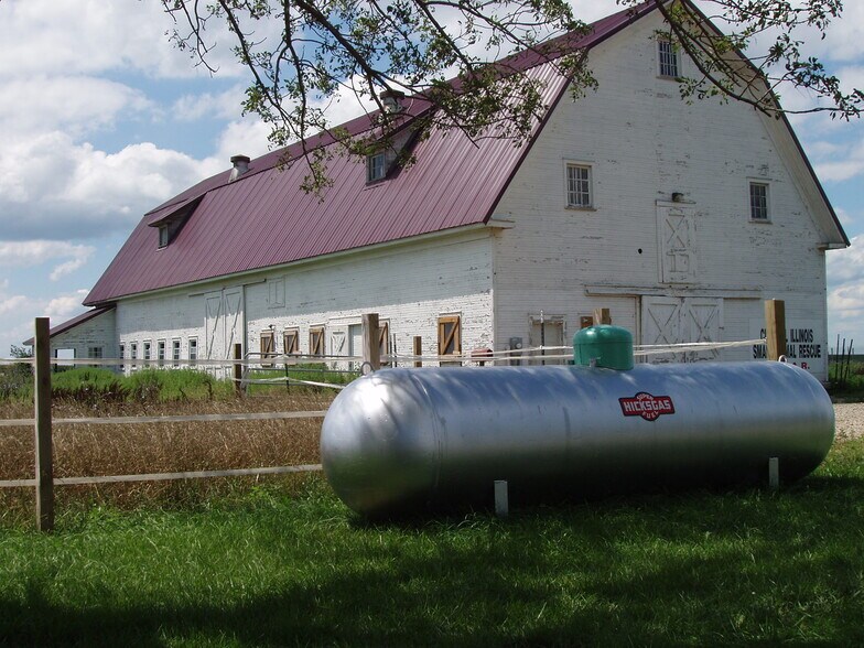 29738 E 1400 North Rd, Colfax, IL à vendre - Photo du bâtiment - Image 2 de 2