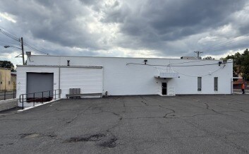 60 E 4th St, Somerville, NJ à louer - Photo du bâtiment - Image 3 de 5