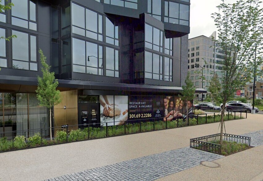 1000 S Capitol St SE, Washington, DC à louer - Photo du bâtiment - Image 2 de 65
