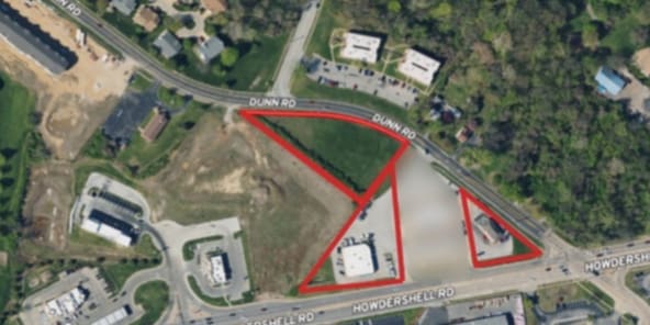 Investment Opportunity with 1.49 AC lot portfolio of 3 properties for sale on LoopNet.ca - Aerial - Image 1 of 3