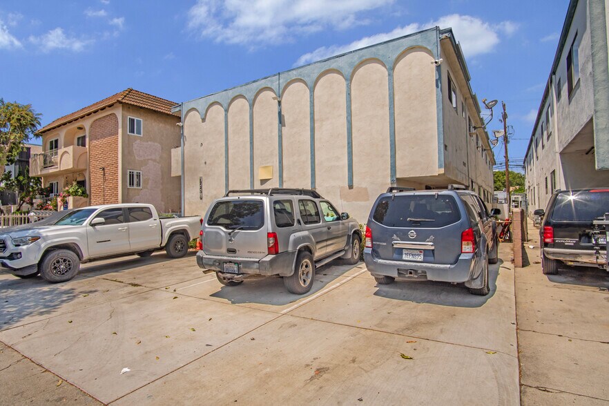 12231 Pacific Ave, Los Angeles, CA à vendre - Photo du bâtiment - Image 3 de 6