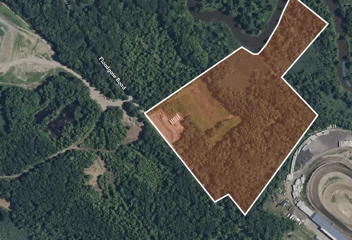 159 Floodgate Road, Swedesboro, NJ for sale Primary Photo- Image 1 of 2