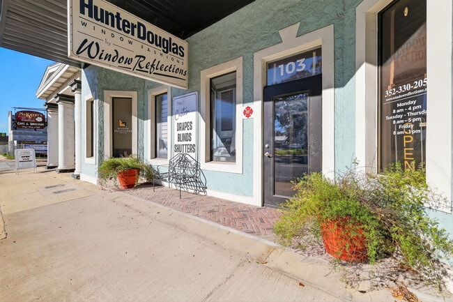 More details for 103 N Main St, Wildwood, FL - Retail for Sale