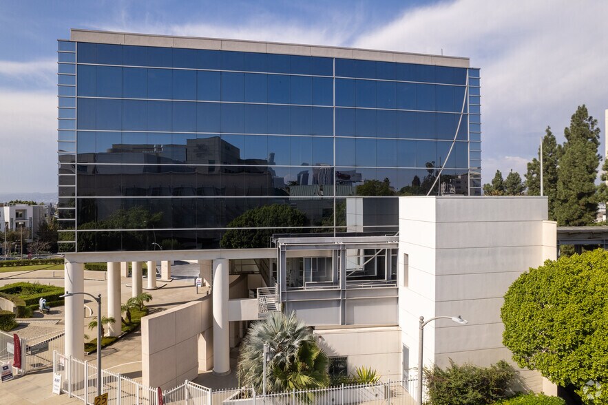 2200 W 3rd St, Los Angeles, CA à louer - Aérien - Image 3 de 6